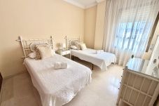Apartamento en Fuengirola - Confortable Apartamento en Fuengirola Centro